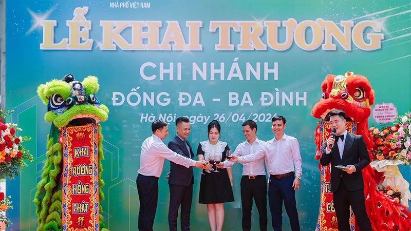 Nhà Phố Việt Nam Khai Trương Chi Nhánh Đống Đa - Ba Đình